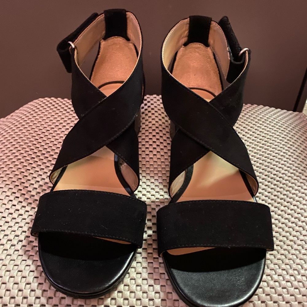Naturalizer Adele Black Faux Suede Sandals